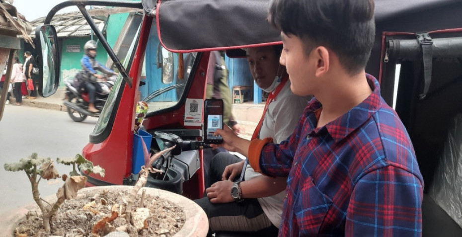 मुक्तिनाथ विकास बैंकको क्यूआर सेवा अब अटो रिक्सामा
