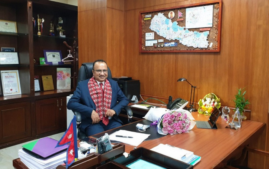 सिभिल बैंकका नवनियुक्त सीईओ पोखरेलद्वारा पदभार ग्रहण 