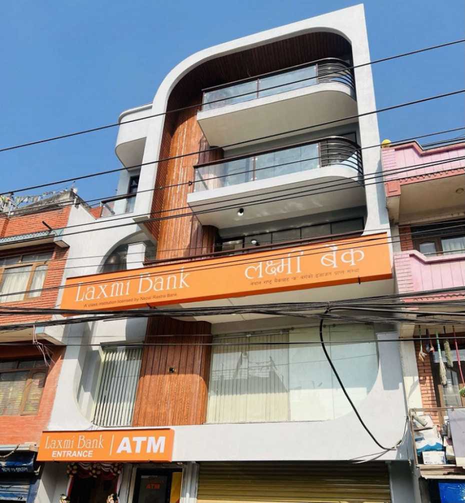 लक्ष्मी बैंकको १४२ औँँ शाखा भक्तपुरको कमलविनायकमा