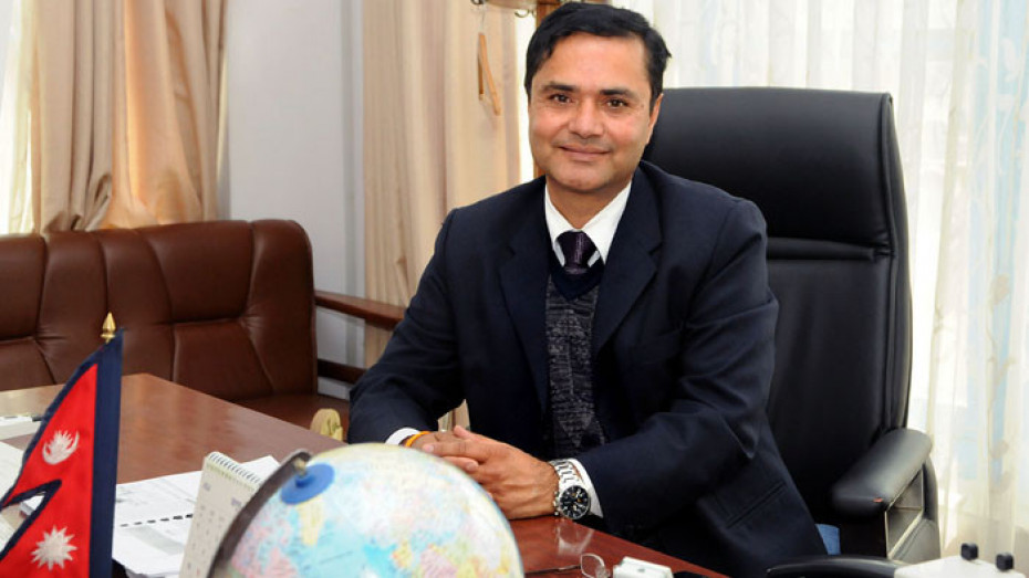 बीमा समितिका अध्यक्षमाथि ९ संगिन आरोप लगाउदै अख्तियारमा उजुरी 