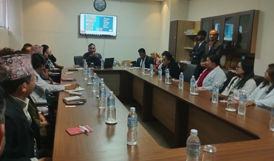 चिकित्सकहरुलाई प्रभू क्यापिटलको सेयर बजार बारे तालिम
